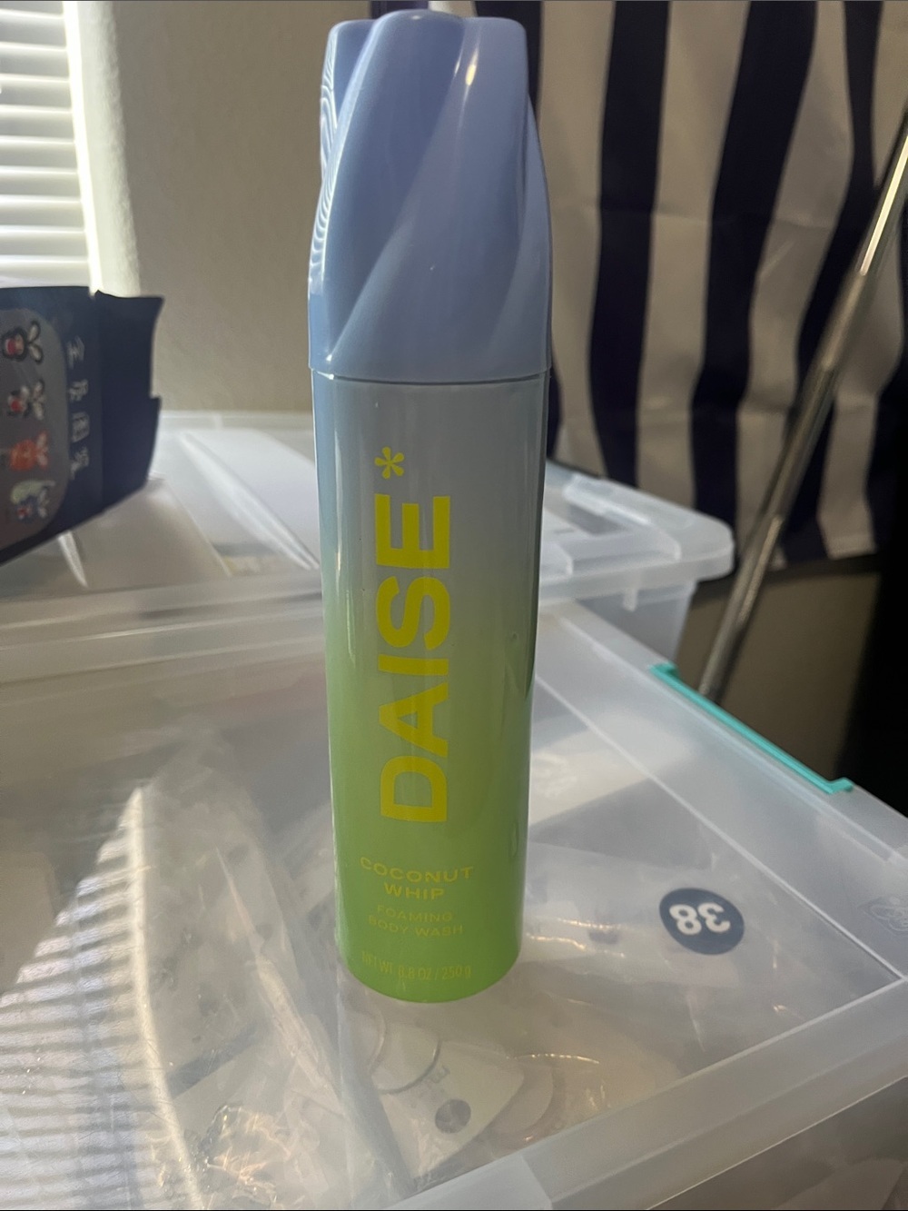 Coconut Whip Body Wash — Light Blue and Green